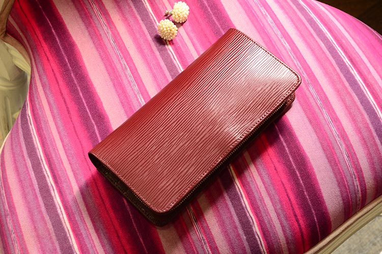 レディース 高級感ある財布