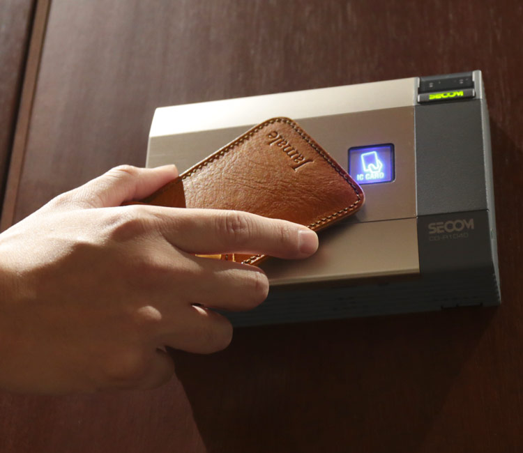 Jamale 栃木レザー IDカードホルダー パスケース カードケース レディース メンズ 日本製