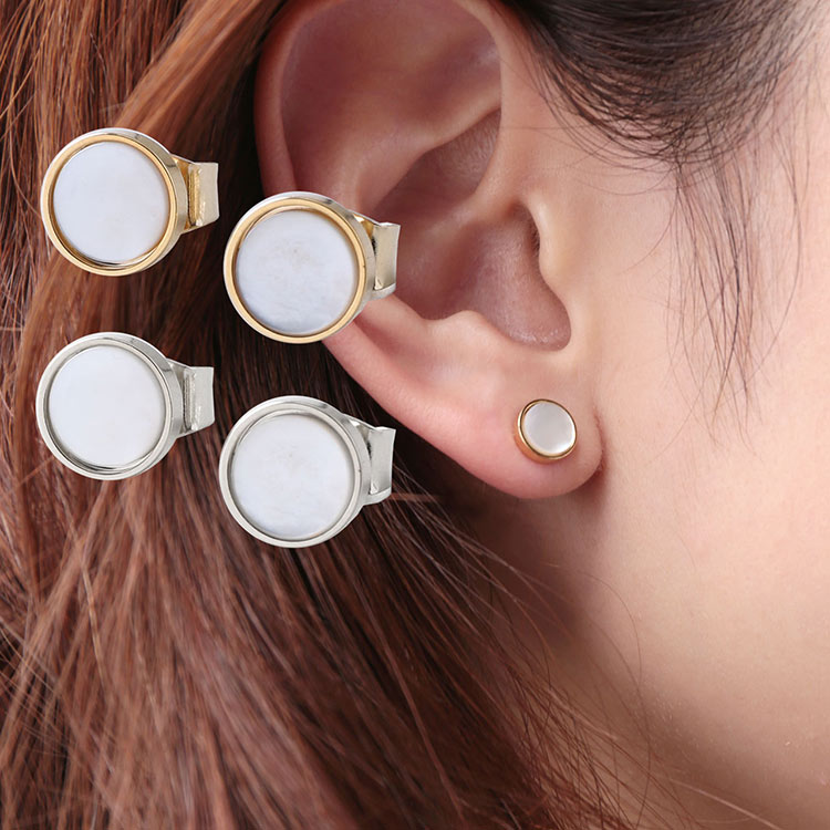 サークル シェル キャッチ ピアス
