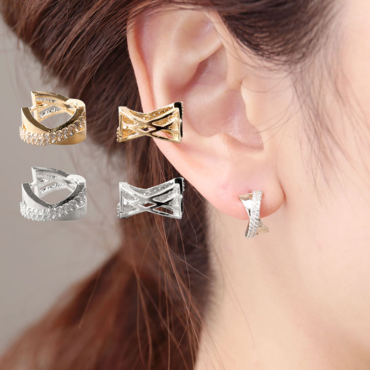クロス ライン フープ ピアス