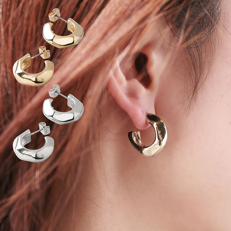 バンピー フープ キャッチ ピアス