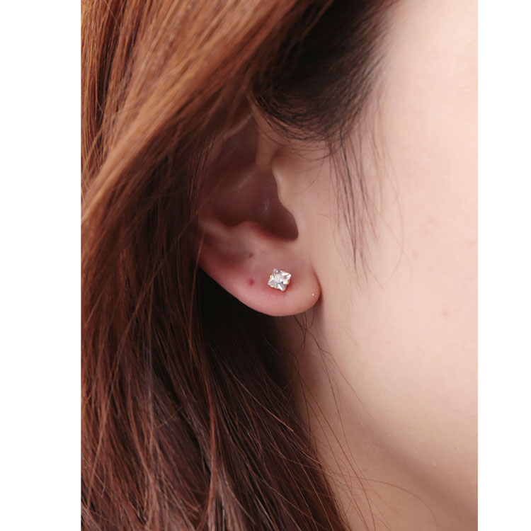 1粒 スクエア ストーン ピアス 4mm