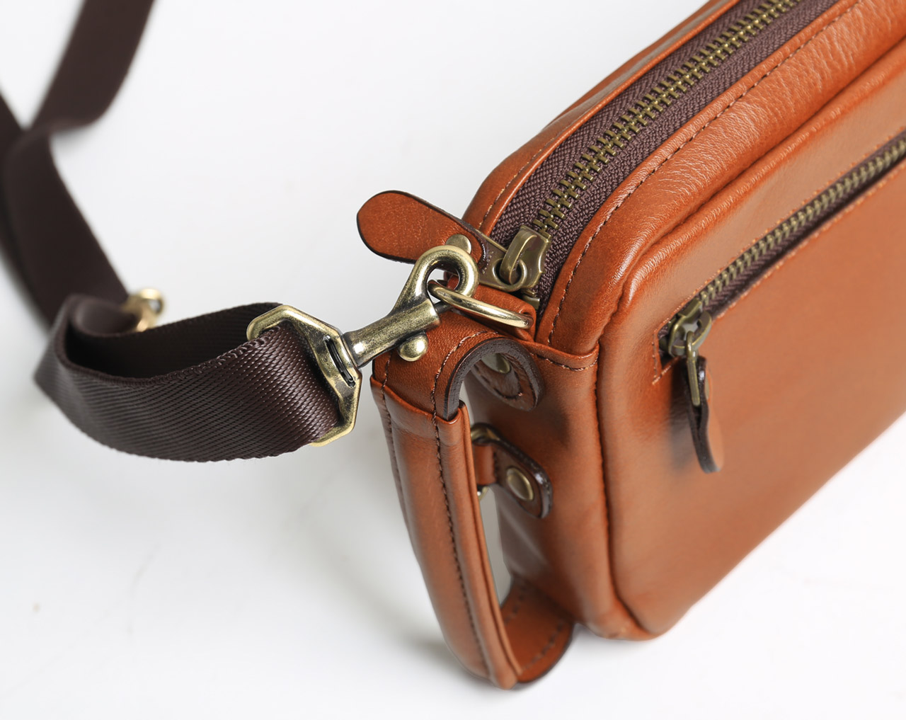 バッグ メンズ ボディバッグ 4way 日本製 牛革 ヌメ革 オイルレザー SADDLE