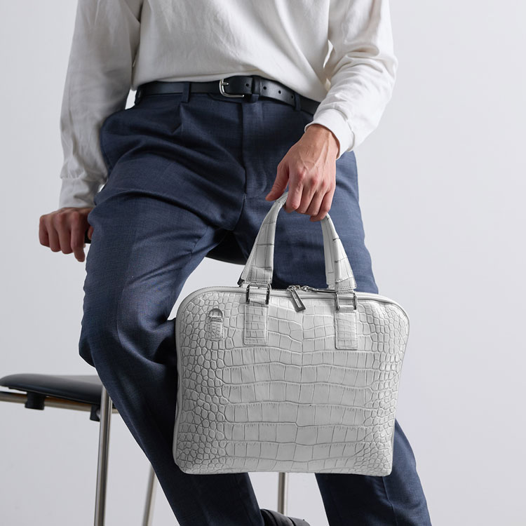 日本製クロコダイルビジネスバッグ