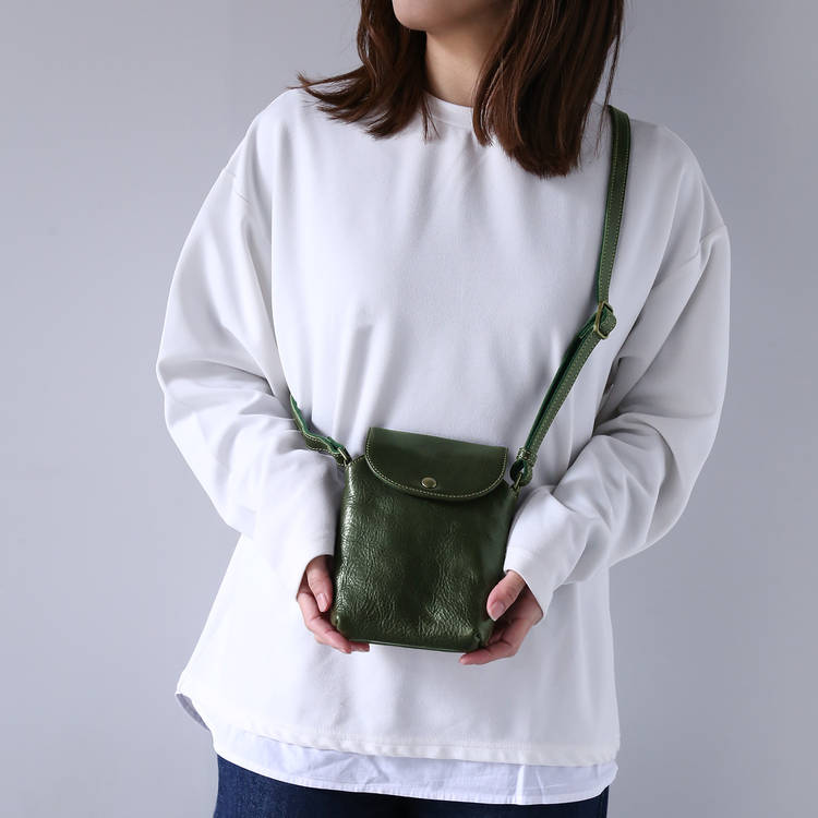 Jamaleヌメ革サコッシュ