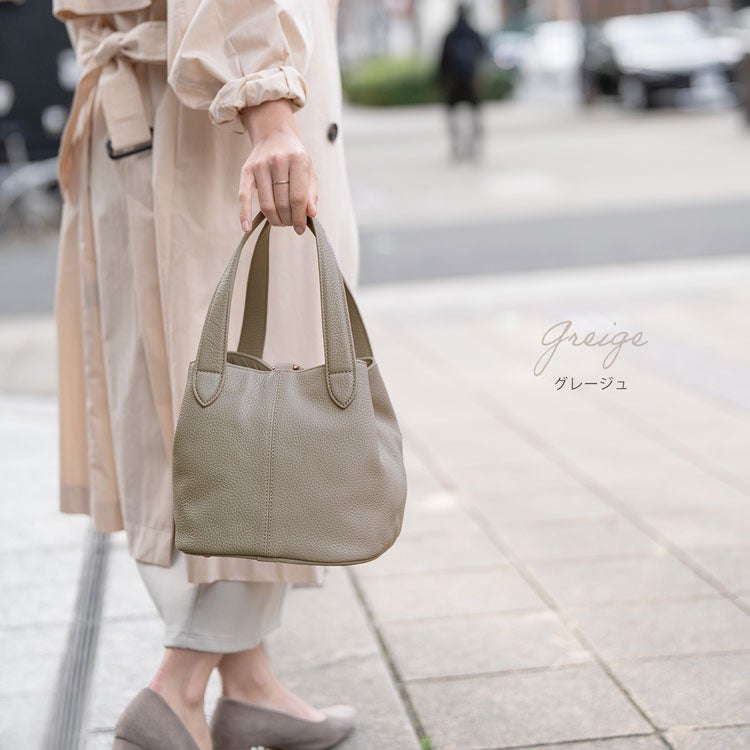 本革レディースキューブバッグキャメル