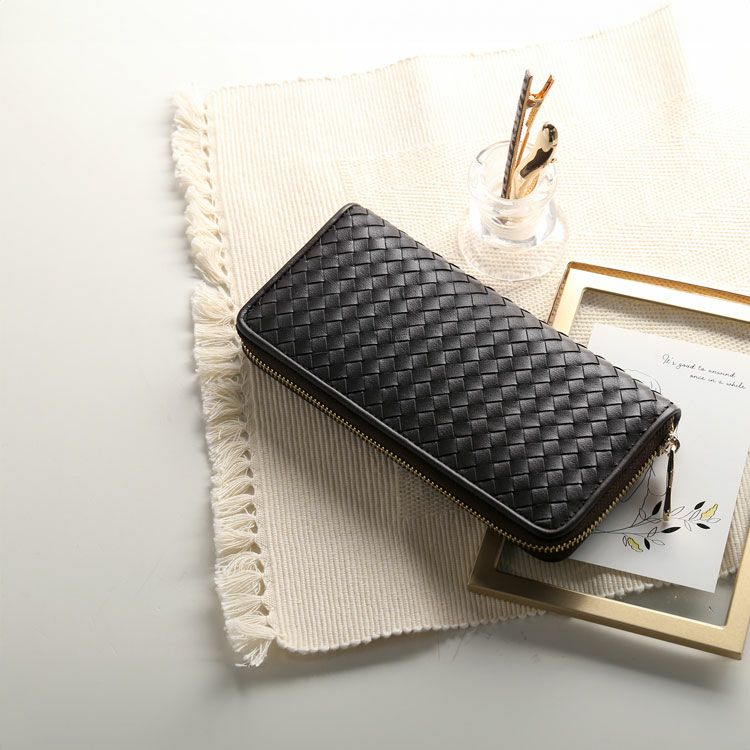 doob London イントレチャート ラウンドファスナー長財布 4FC