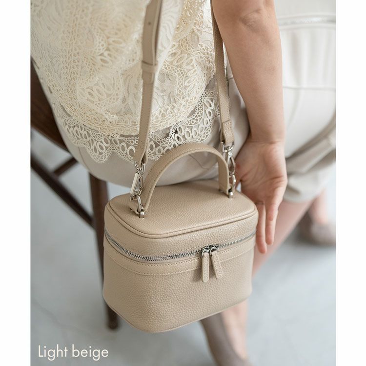 mieno spira 本革 バニティバッグ ショルダーバッグ 鏡付き レディース