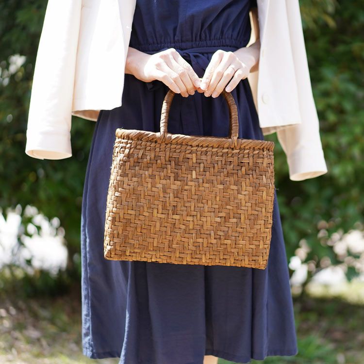 山葡萄 かごバッグ レディース 網代編み 手編み 山ぶどう トートバッグ 4FA