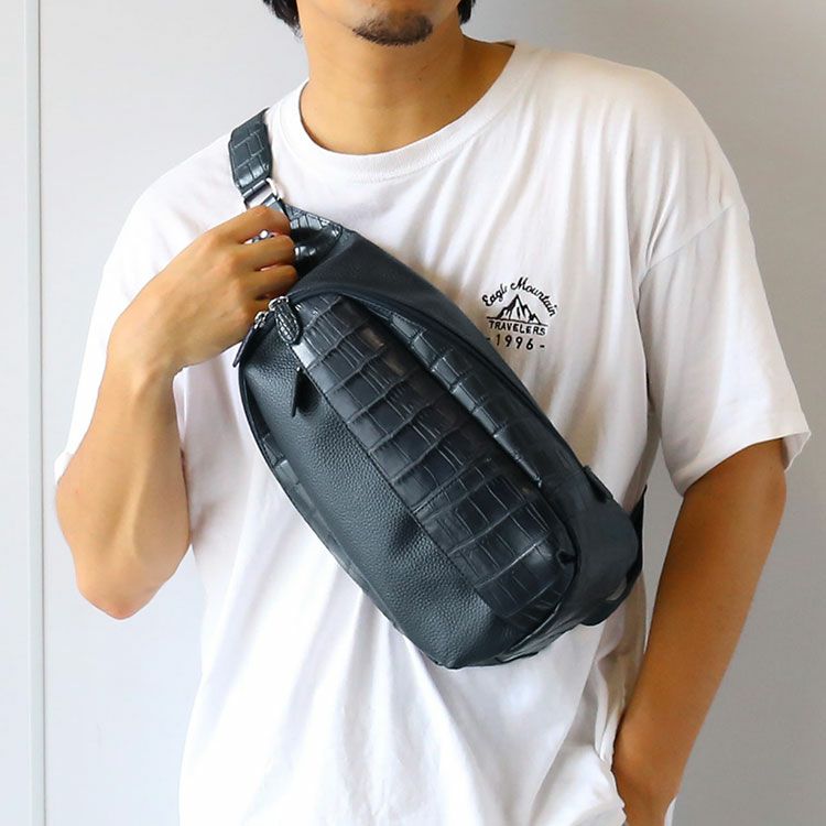 牛革 クロコダイル ボディバッグ マット加工 型押し ショルダーバッグ