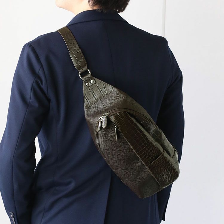 牛革 クロコダイル ボディバッグ マット加工 型押し ショルダーバッグ