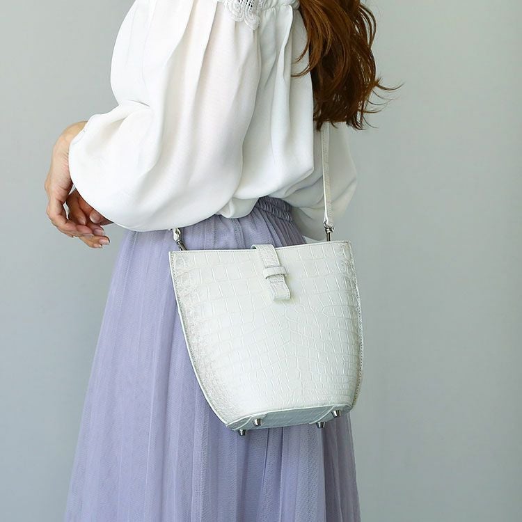 ヒマラヤクロコダイルバッグポシェットマット加工センター取りショルダーバッグ斜め掛けレディースホワイト(06001850r)
