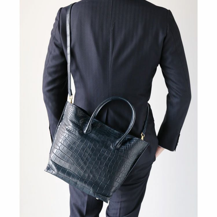 クロコダイルマットイタリア鞣しハンドバッグメンズ2wayショルダー肩掛け斜め掛け本革