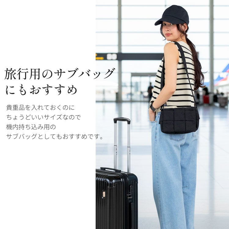 Mia Borsa ミアボルサ ナイロンメッシュ ミニショルダーバッグ ポーチ