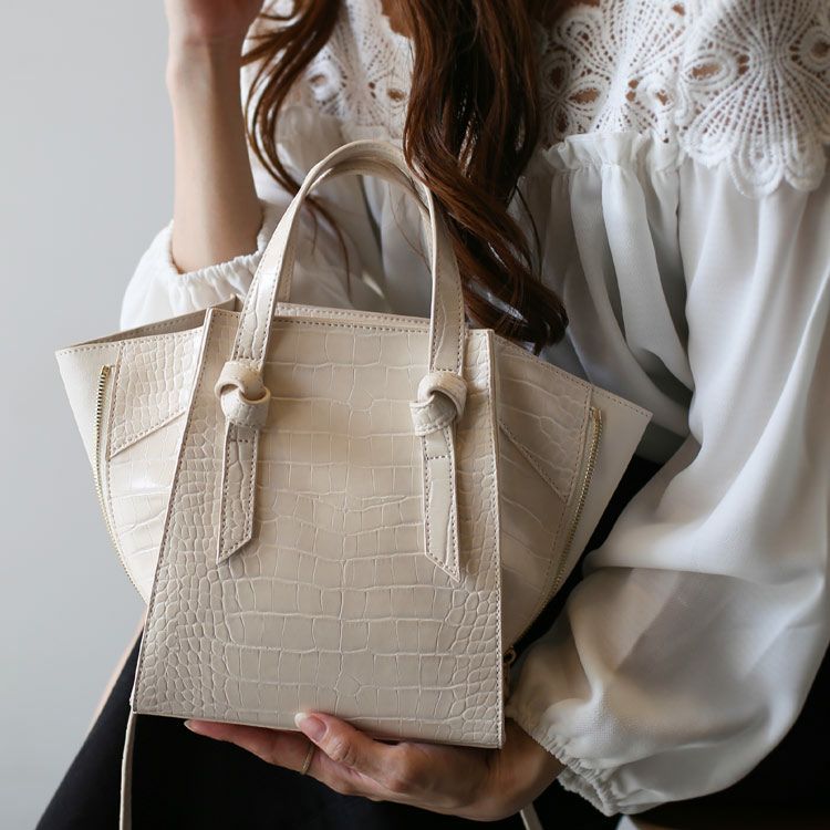 mienoフェイクレザークロコダイル型押しトートバッグレディースエクリュ