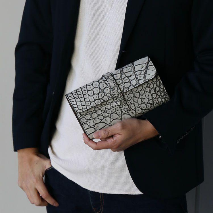 クロコダイル長財布かぶせデザイン