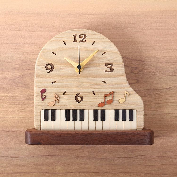 置時計木製ピアノデザイン天然木無着色ウォールナットセン多樹種木目北欧(09000734r)