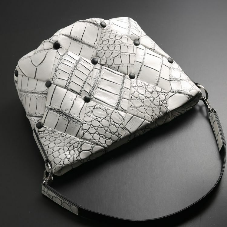 クロコダイルダイヤ柄クロコダイルダイヤ柄編み込みデザイン2wayトートバッグ日本製JRAレディース