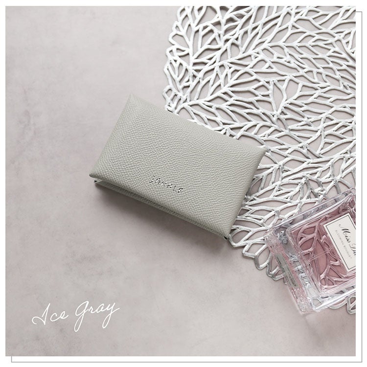 シックなアイスブルーの本革カードケース名刺入れ