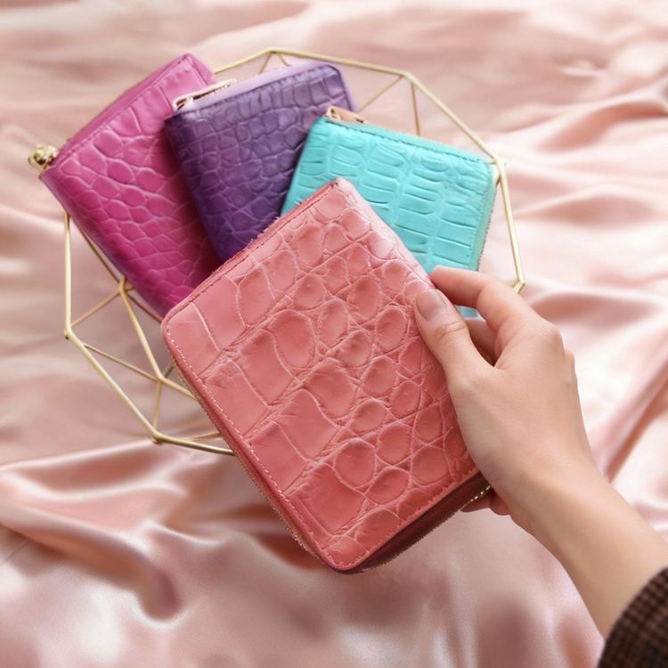 クロコダイルマットラウンドファスナーコンパクトオーガナイザー